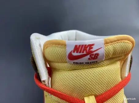 Color Skates CZ2205-700 and Nike Dunk SB Destroy Kebab High 0624
